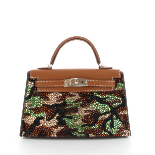 CHIC MILITAIRE