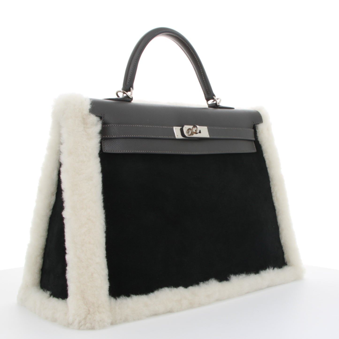 CAVIAR EN PELUCHE