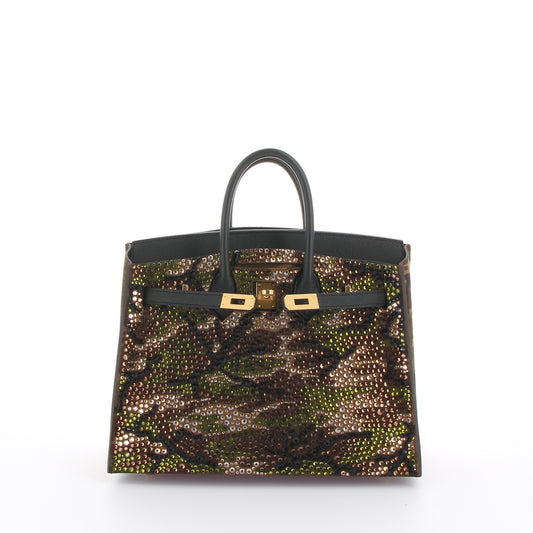 MILITARY CHIC